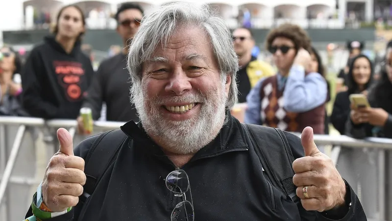 Apple-Legende Steve Wozniak begeistert bei Abschlussrede mit ehrlichen KI-Worten