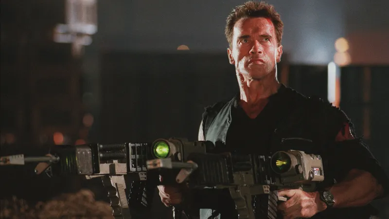 Arnold Schwarzeneggers unterschätzter 90er-Klassiker: Regisseur verrät die drei Schlüsselszenen von Eraser