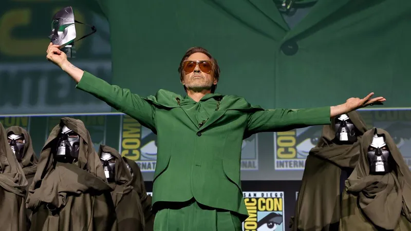 Avengers: Doomsday, Doctor Doom im MCU-Suit durch Toy-Leak erstmals klar zu sehen