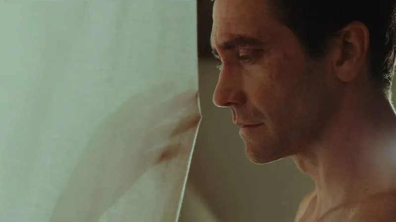 Erster Trailer zu Remain zeigt unerwartete Kollaboration zwischen M. Night Shyamalan und Nicholas Sparks