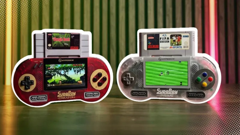 Eure alten SNES-Module verstauben im Regal? Dieses Gerät macht sie wieder mobil, ohne Emulator