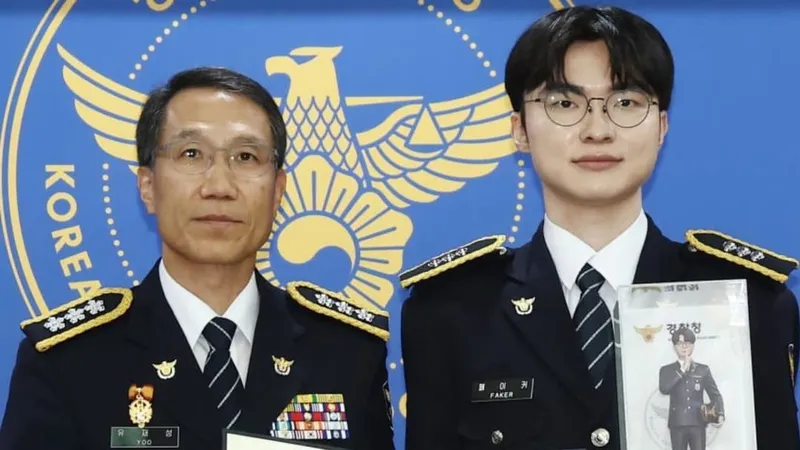 Faker wird Ehrenpolizist: LoL-Legende kämpft gegen Cyber-Gambling