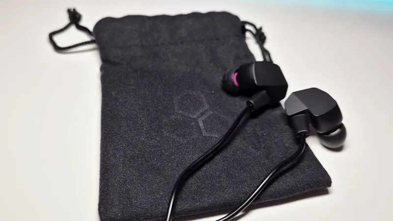 Final VR3000: Gaming-Sound für die Ohren, Premium-Preis für den Geldbeutel