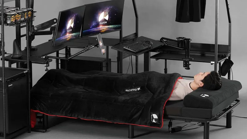 Japanische Möbelmarke enthüllt das Electric Gaming Bed 2: Der 'verbotene Aufbau' für dekadente Zocker!