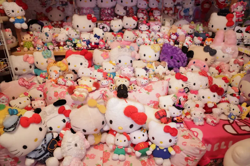 LEGO und Sanrio kündigen Hello Kitty-Sets für 2027 an